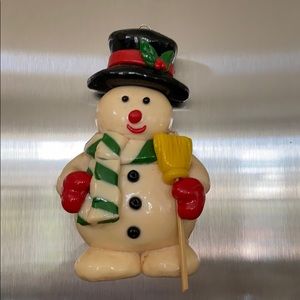 Cute snowman magnet